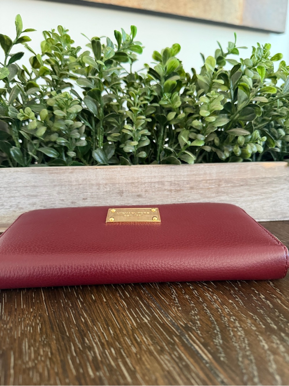 Michael Kors Burgundy Jet Set Continental Zip-Around Leather Wallet Large - Picture 3 of 5